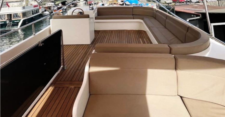 Yacht Gallery
