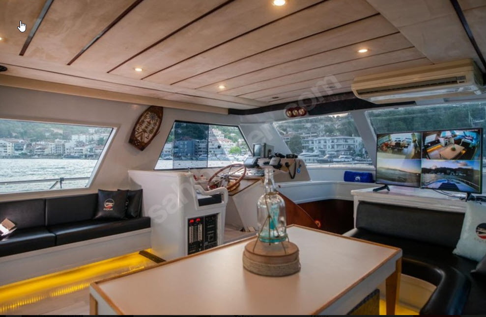 Yacht Gallery