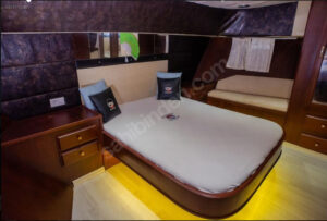Yacht Thumbnail
