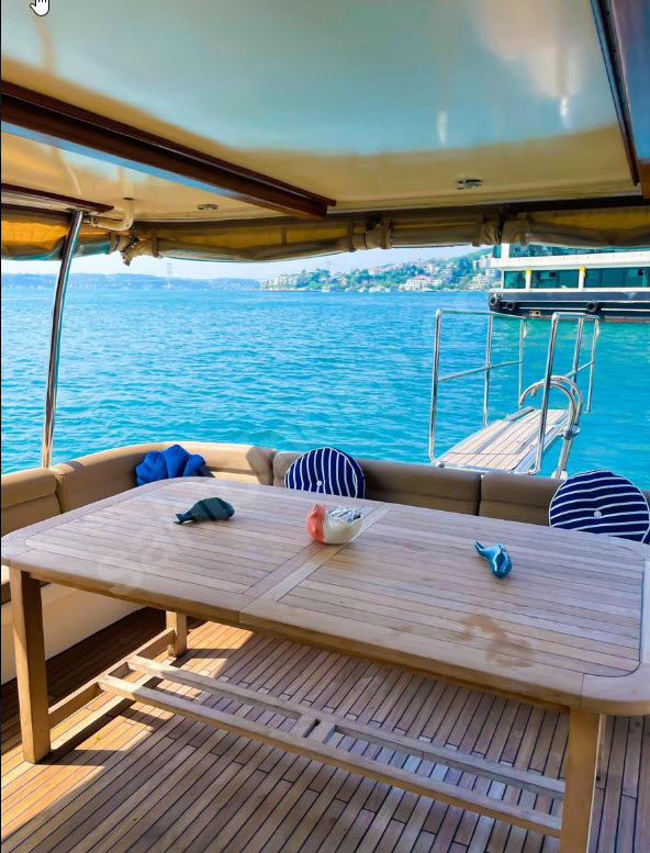Yacht Gallery
