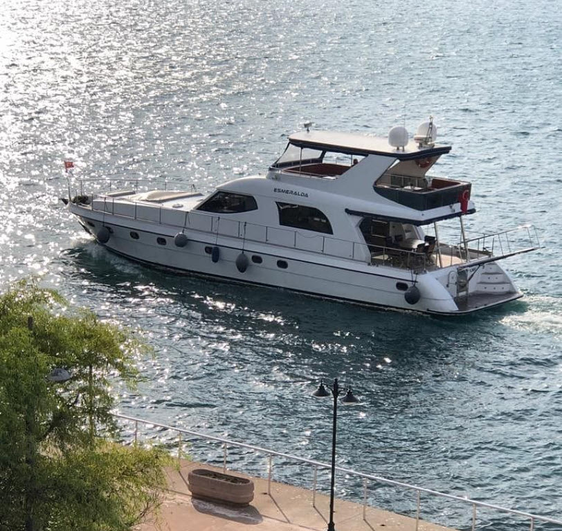Yacht Gallery