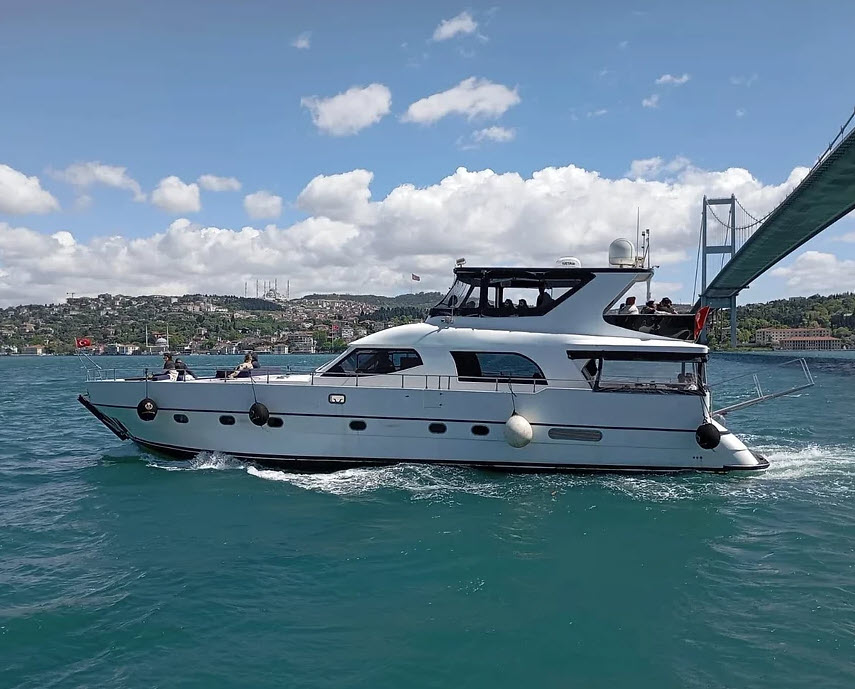 Yacht Gallery