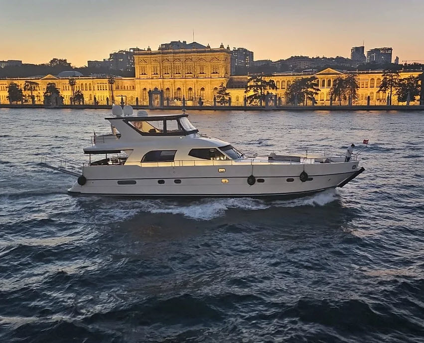 Yacht Gallery