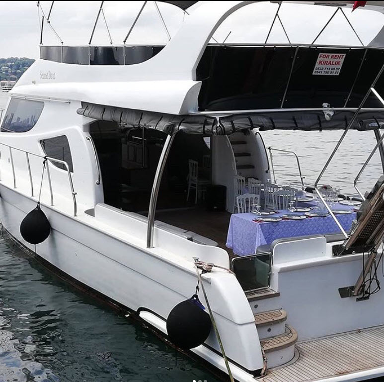 Yacht Gallery