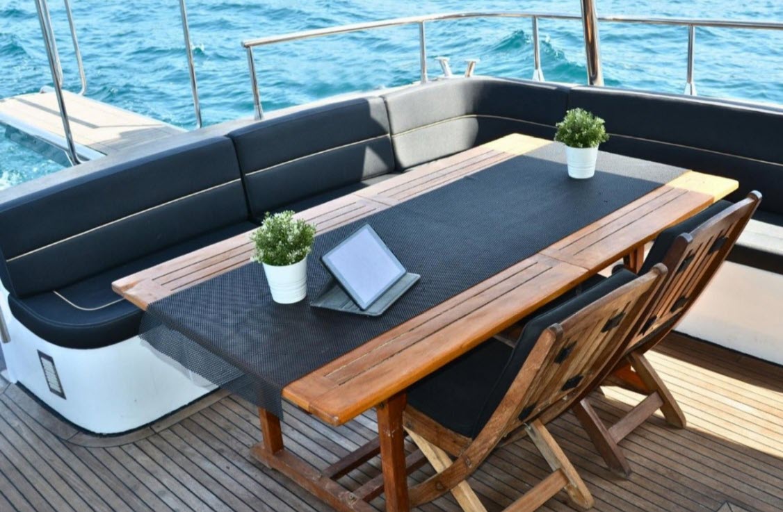Yacht Gallery