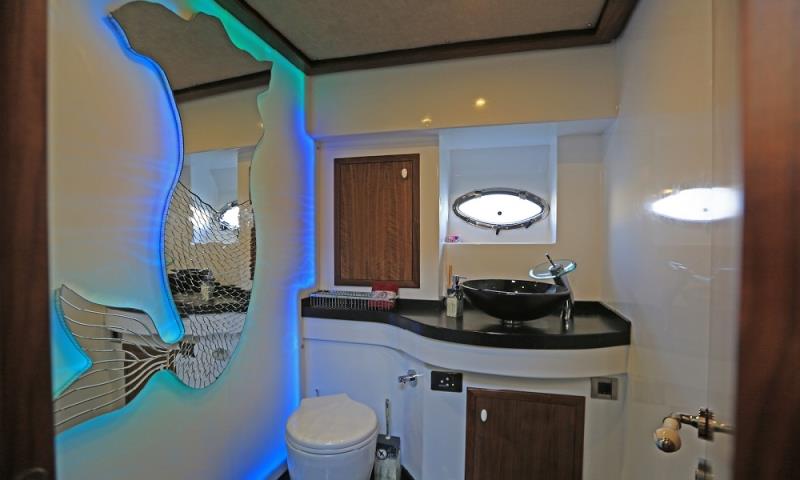 Yacht Gallery