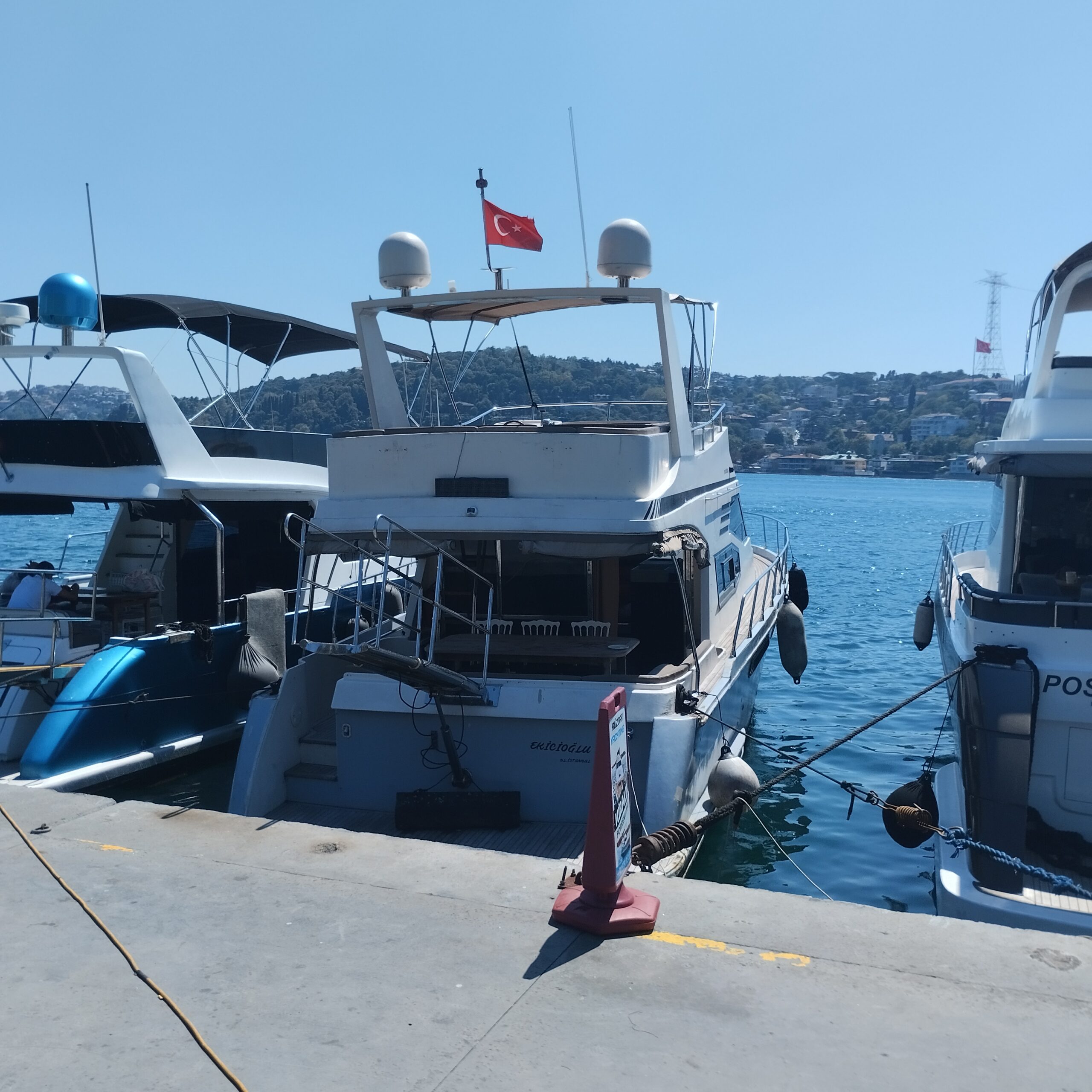 Yacht Gallery