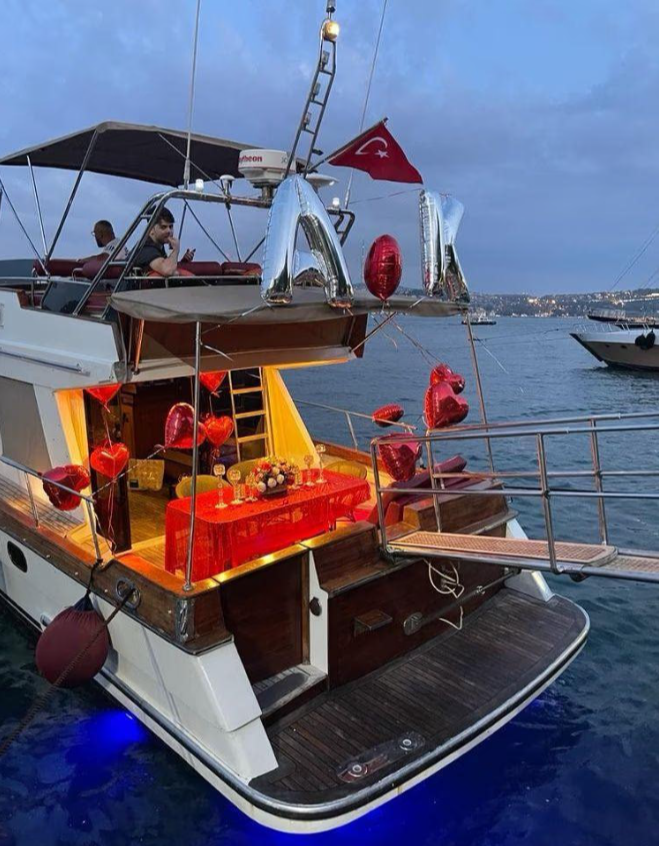 Yacht Gallery