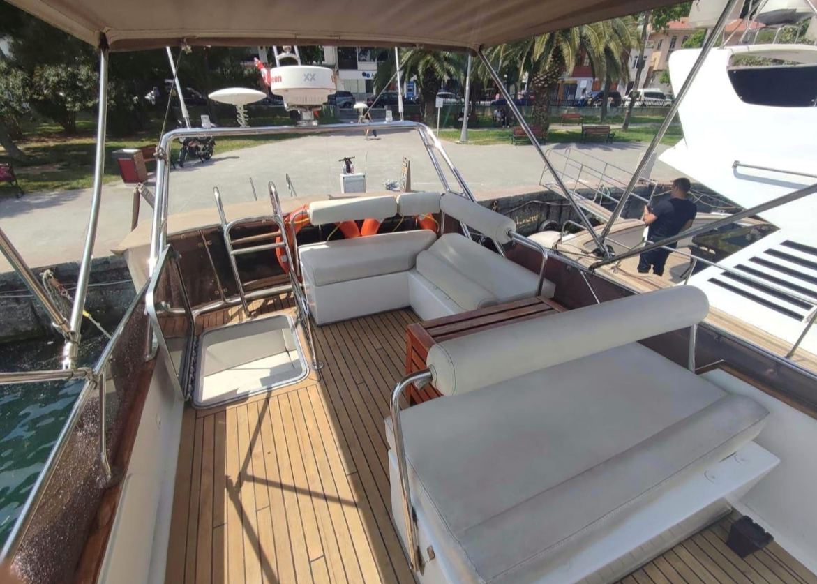 Yacht Gallery