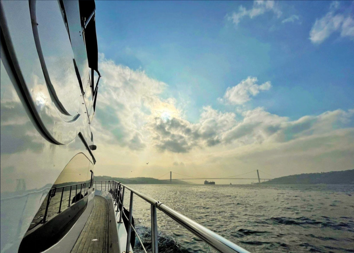 Yacht Gallery