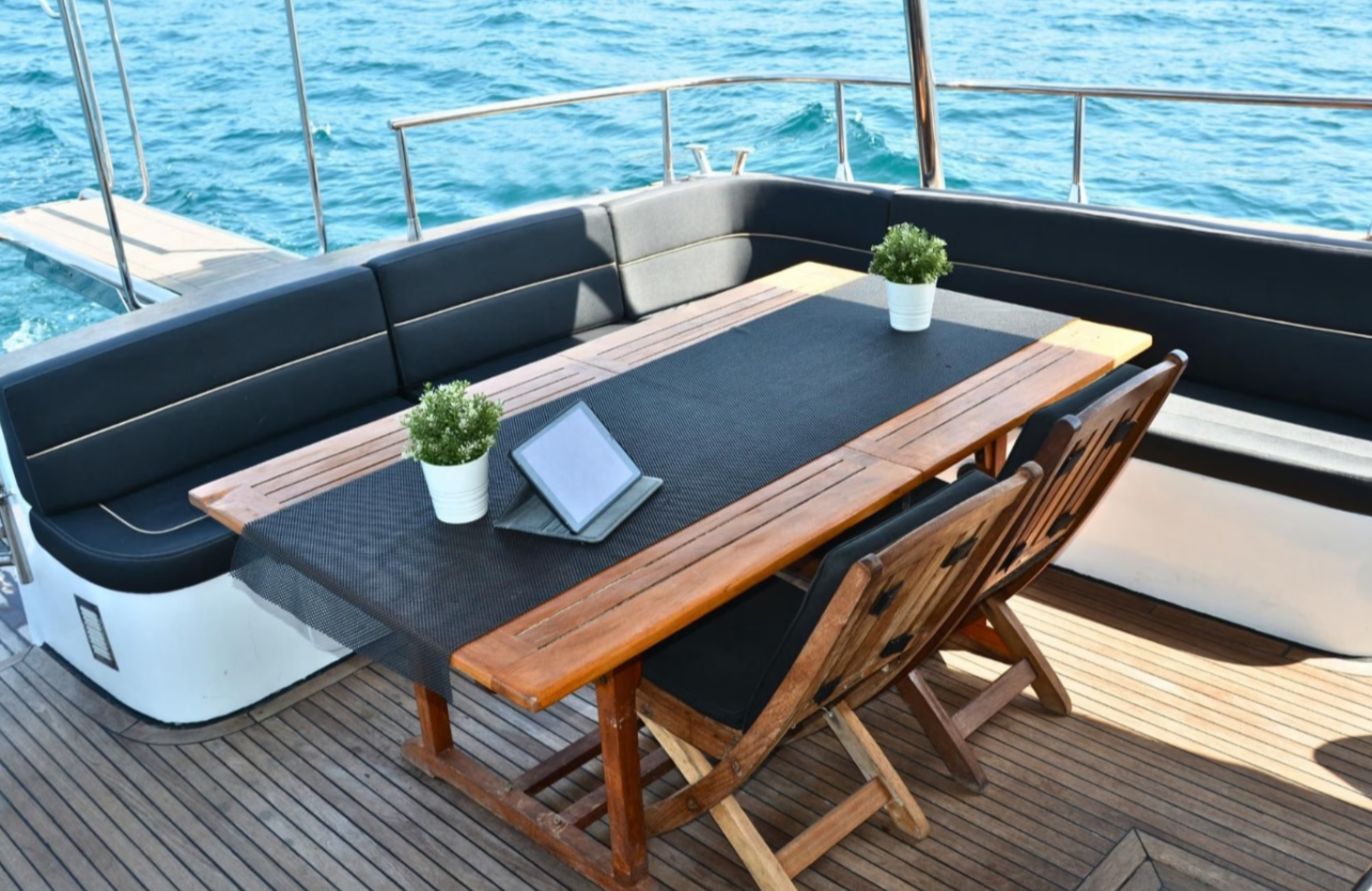 Yacht Gallery