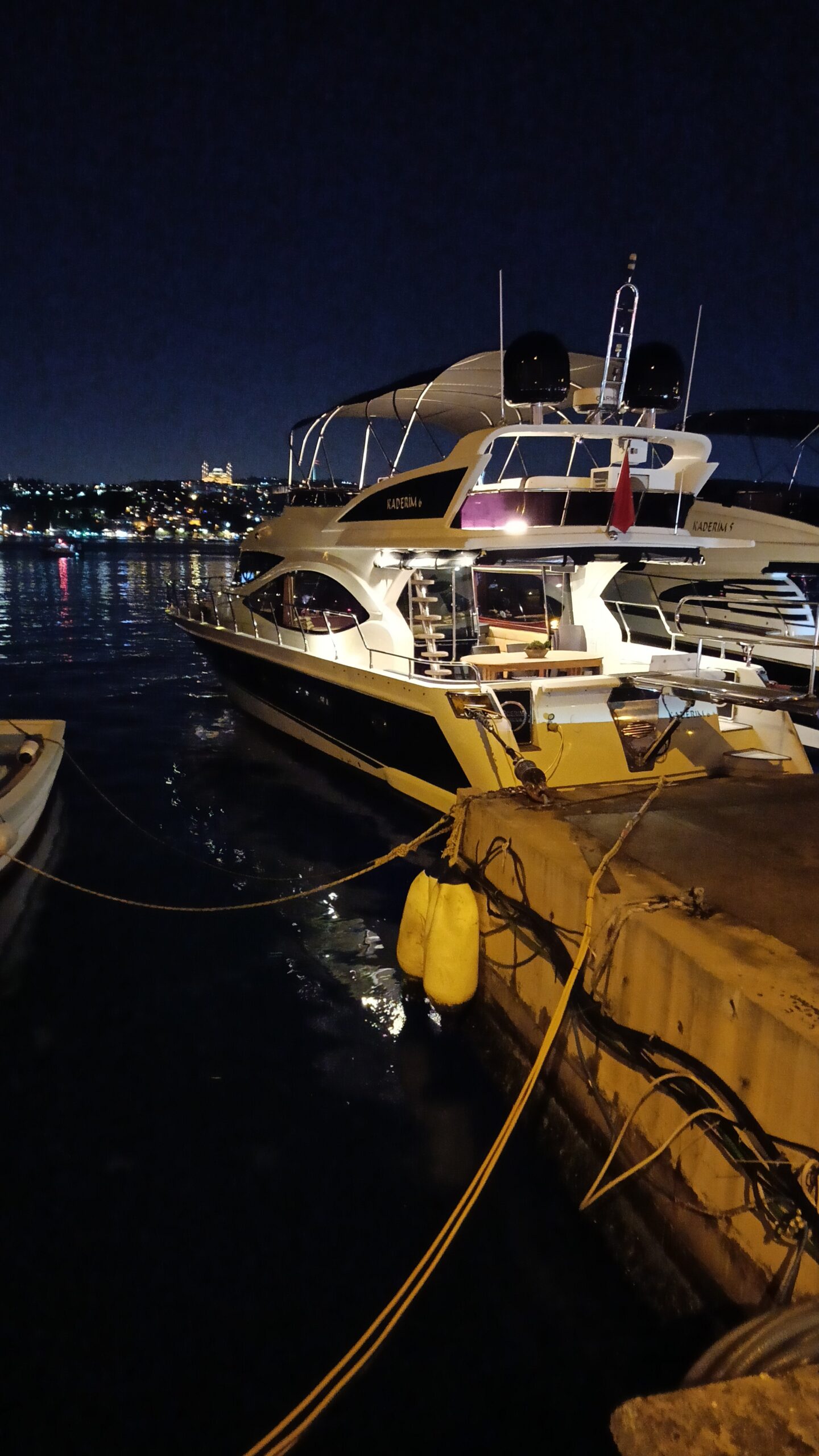 Yacht Gallery
