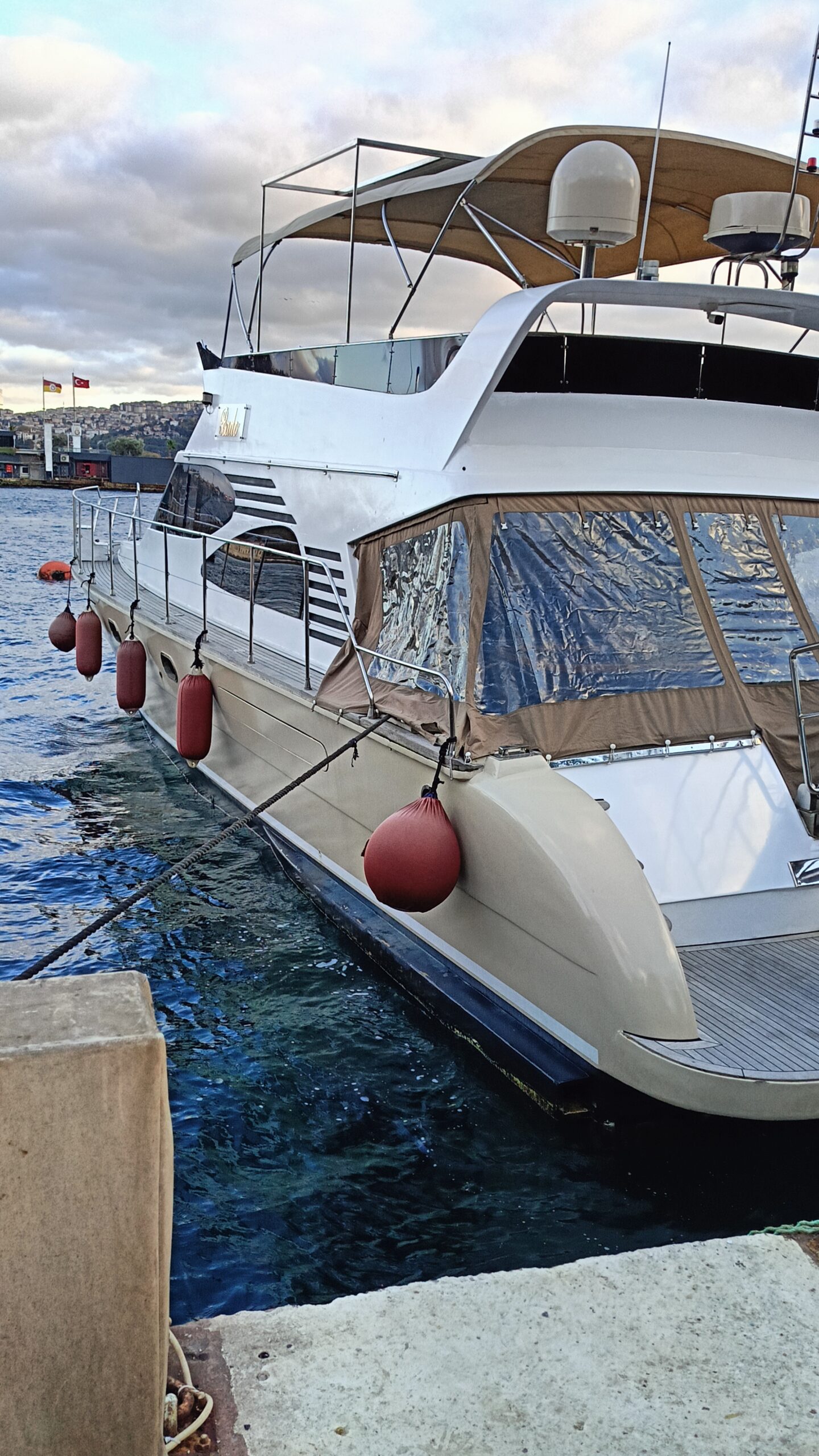 Yacht Gallery
