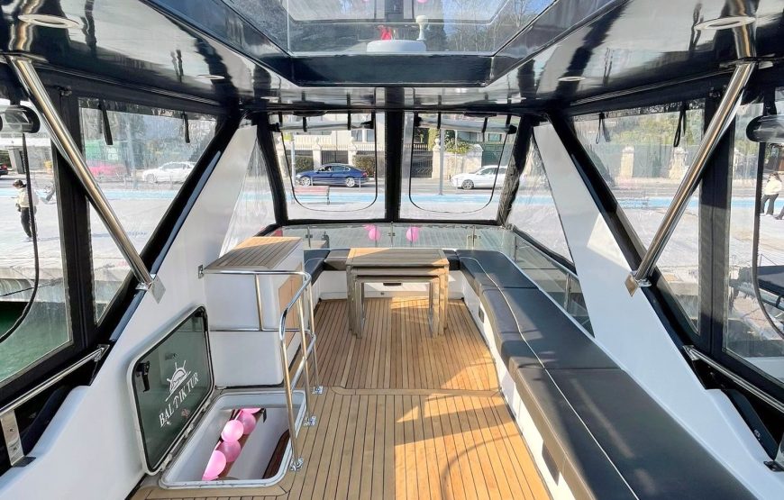 Yacht Gallery