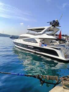Yacht Thumbnail