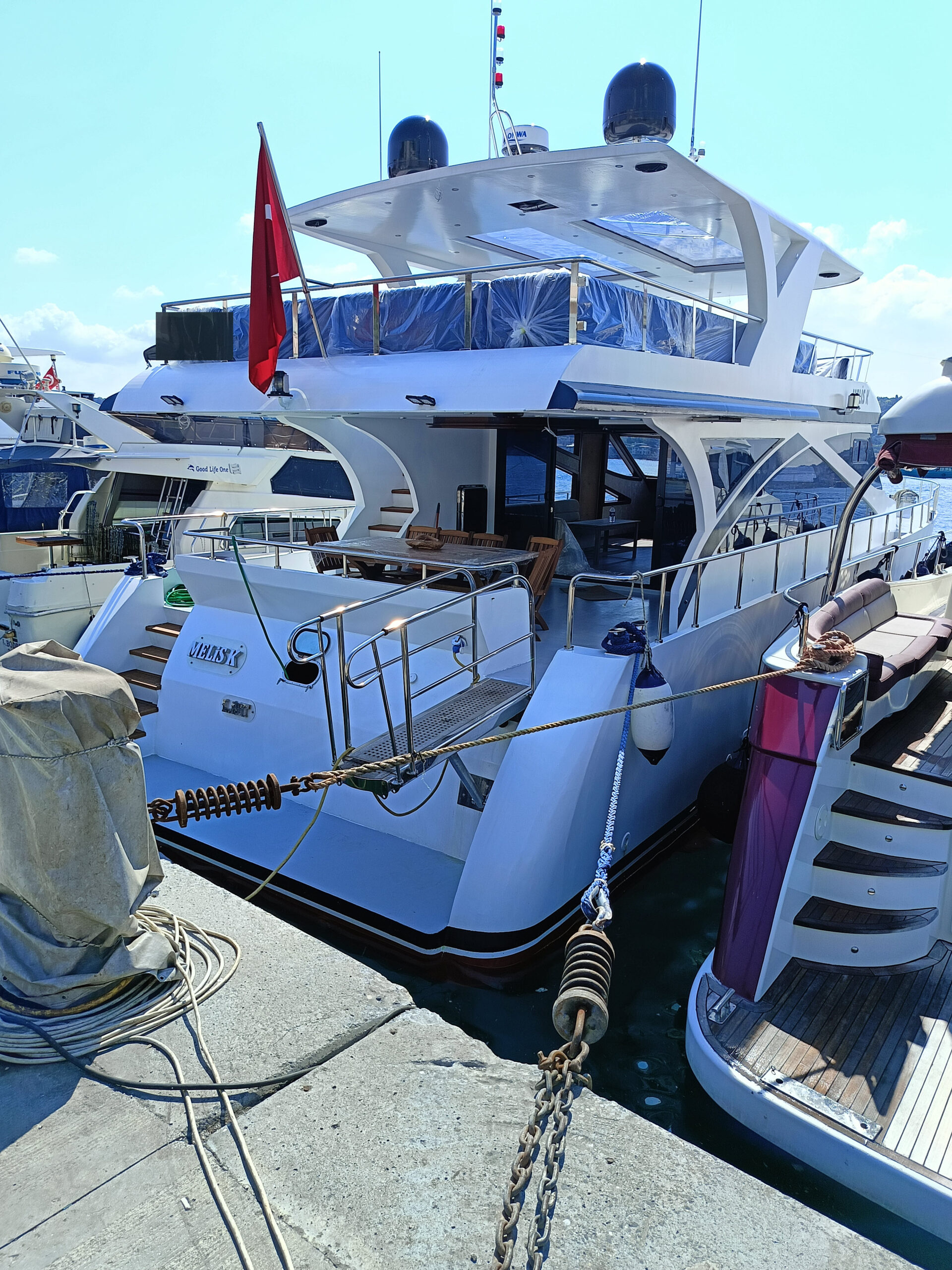 Yacht Gallery