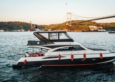 Yacht Gallery