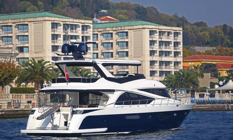 Yacht Gallery