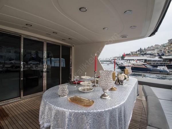 Yacht Gallery