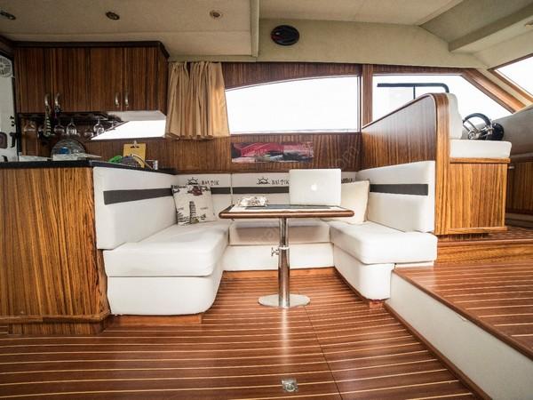 Yacht Gallery