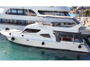Yacht Thumbnail