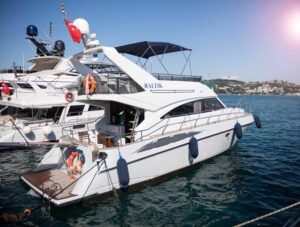 Yacht Thumbnail