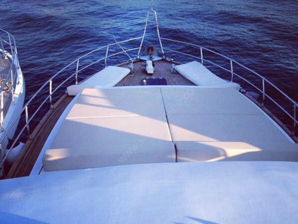 Yacht Gallery
