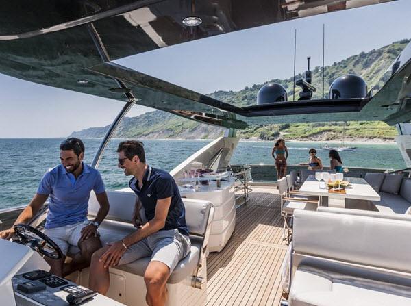 Yacht Gallery