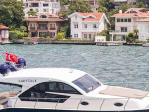 Yacht Thumbnail