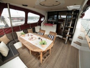 Yacht Thumbnail