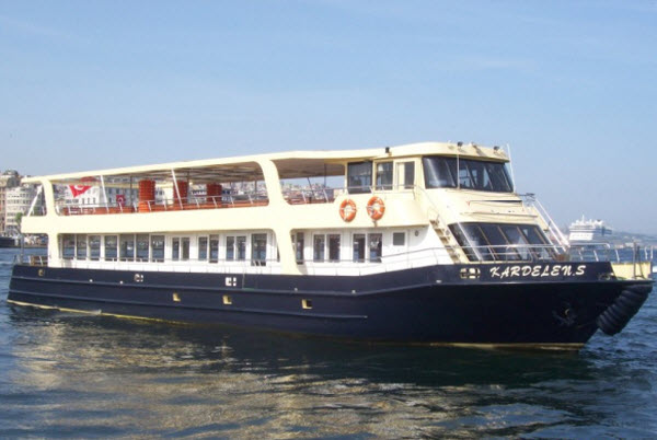 Yacht Gallery