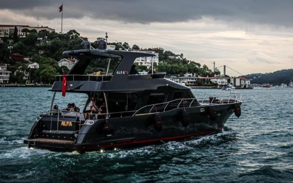 Yacht Gallery