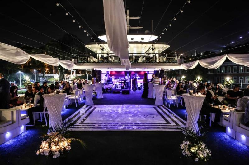 Yacht Gallery