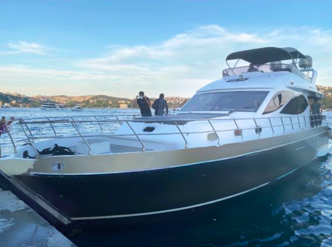 Yacht Gallery