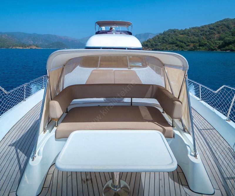 Yacht Gallery