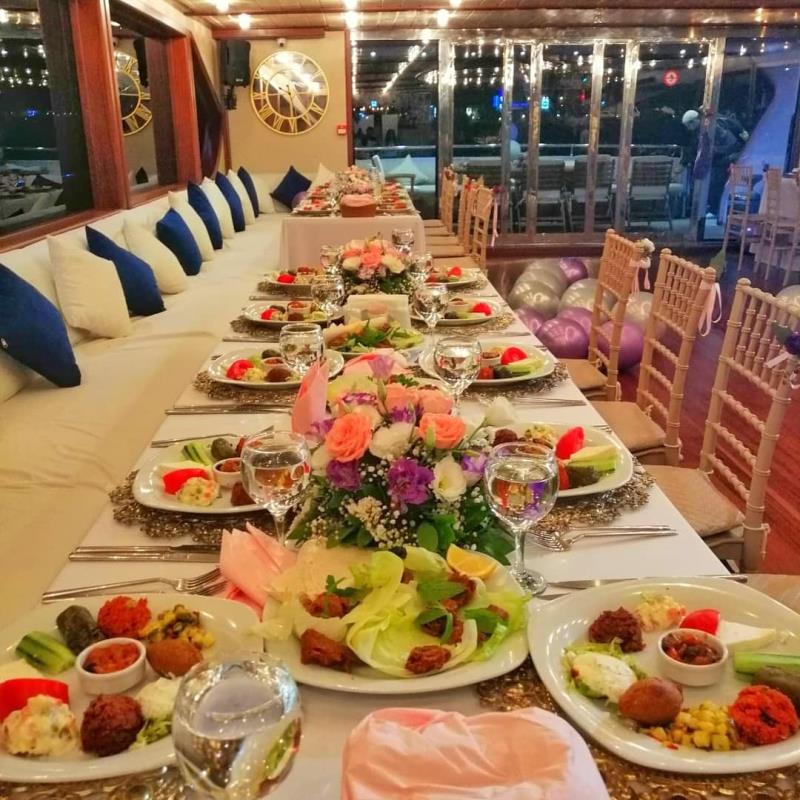 Yacht Gallery