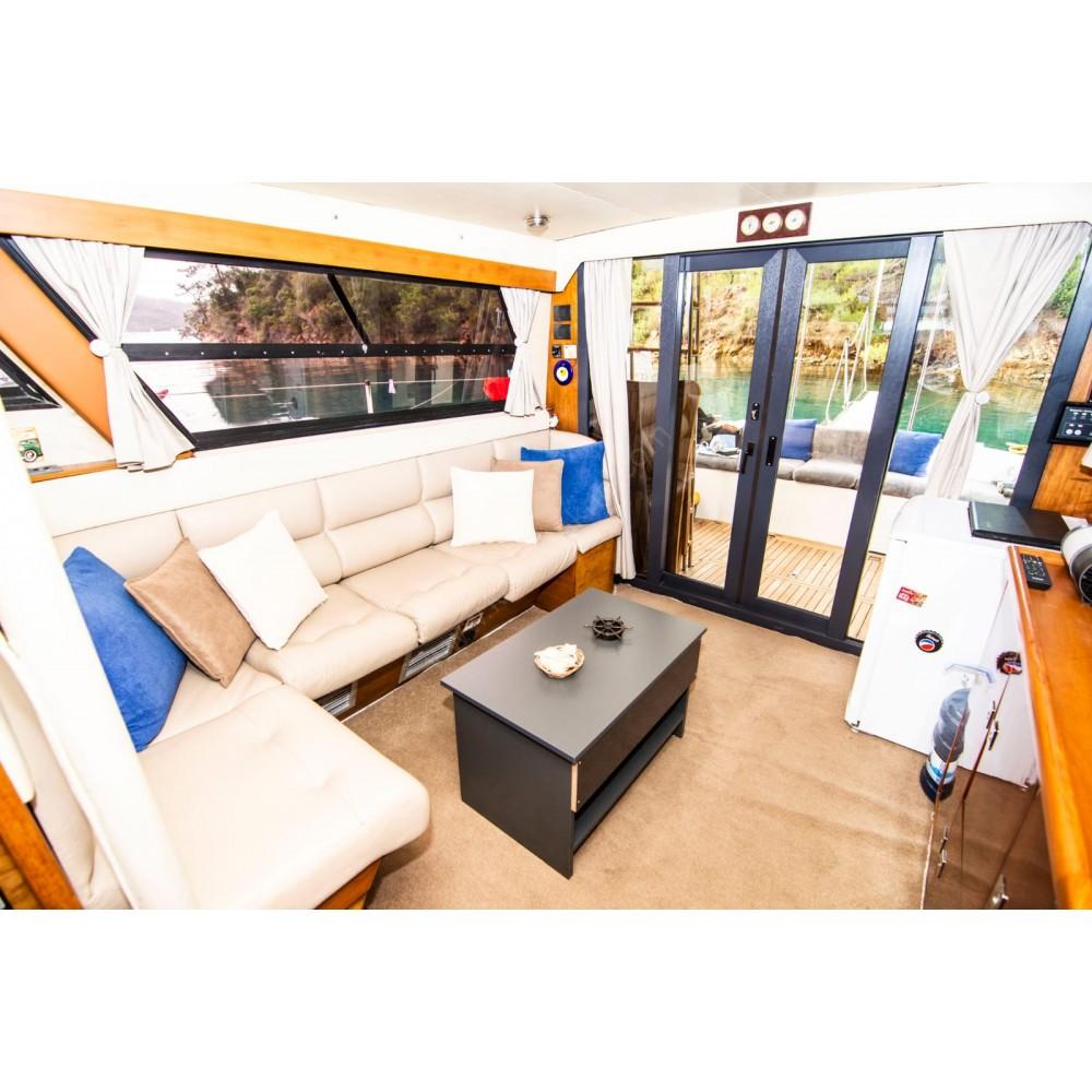 Yacht Gallery