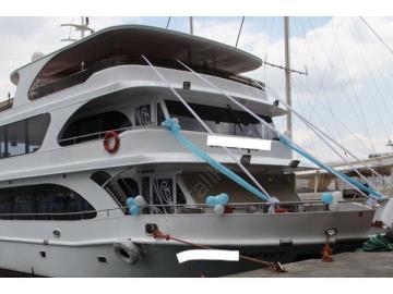 Yacht Gallery