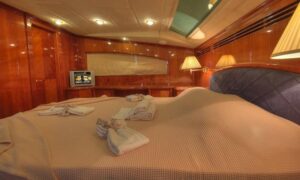 Yacht Thumbnail