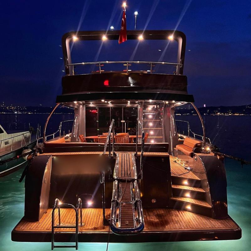 Yacht Gallery