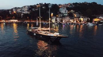 Yacht Gallery