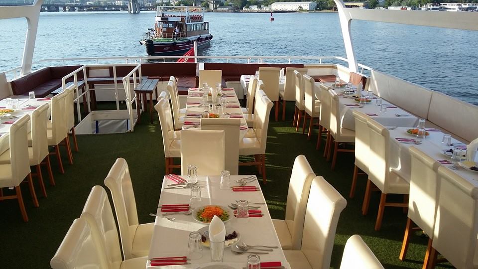 Yacht Gallery