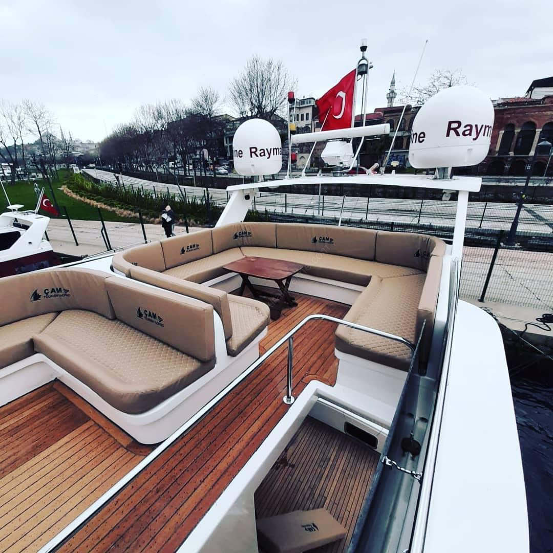 Yacht Gallery