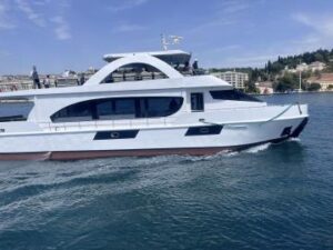 Yacht Thumbnail