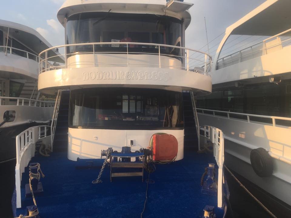 Yacht Gallery