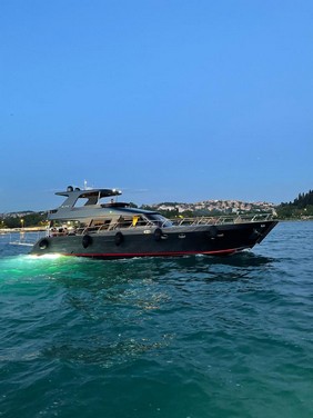 Yacht Gallery