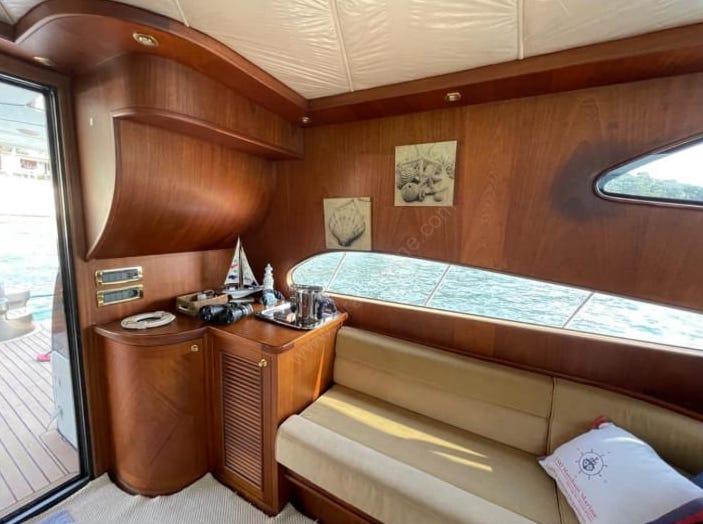 Yacht Gallery