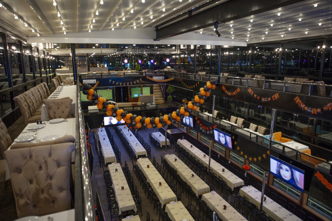 Yacht Gallery