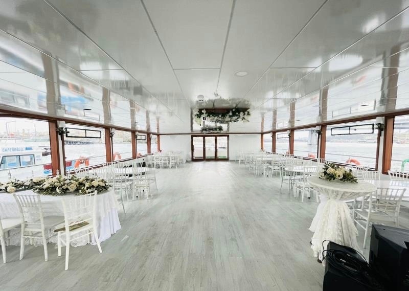 Yacht Gallery
