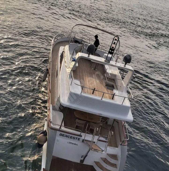 Yacht Gallery